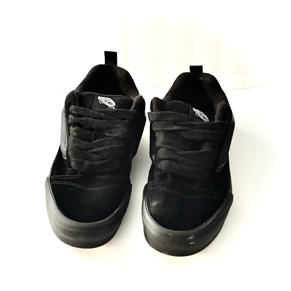 Nu Skool VANS Black, Unisex Shoes US Sz 8 Men / Sz 9.5 Women - Picture 6 of 13